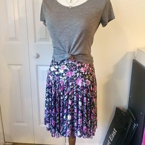 Vintage 90s pretty floral pink & purple flowy skirt